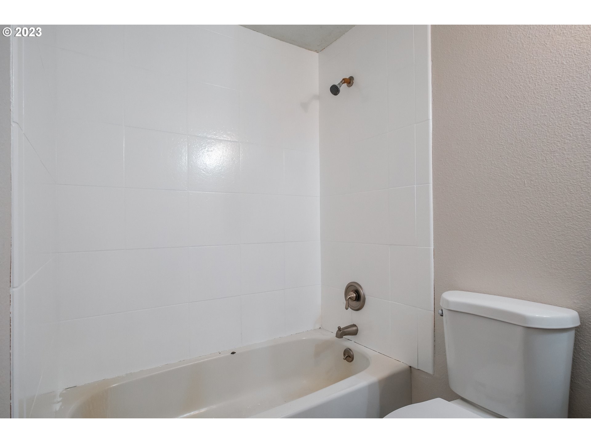 Mt Angel, Oregon 97362, United States, 4 Bedrooms Bedrooms, ,3 BathroomsBathrooms,Residential,Active,100087