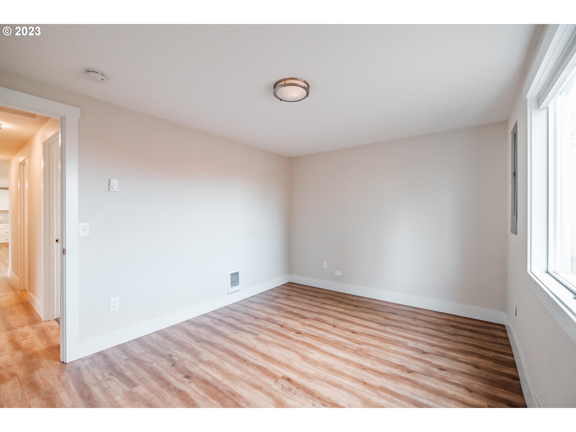 Mt Angel, Oregon 97362, United States, 4 Bedrooms Bedrooms, ,3 BathroomsBathrooms,Residential,Active,100087