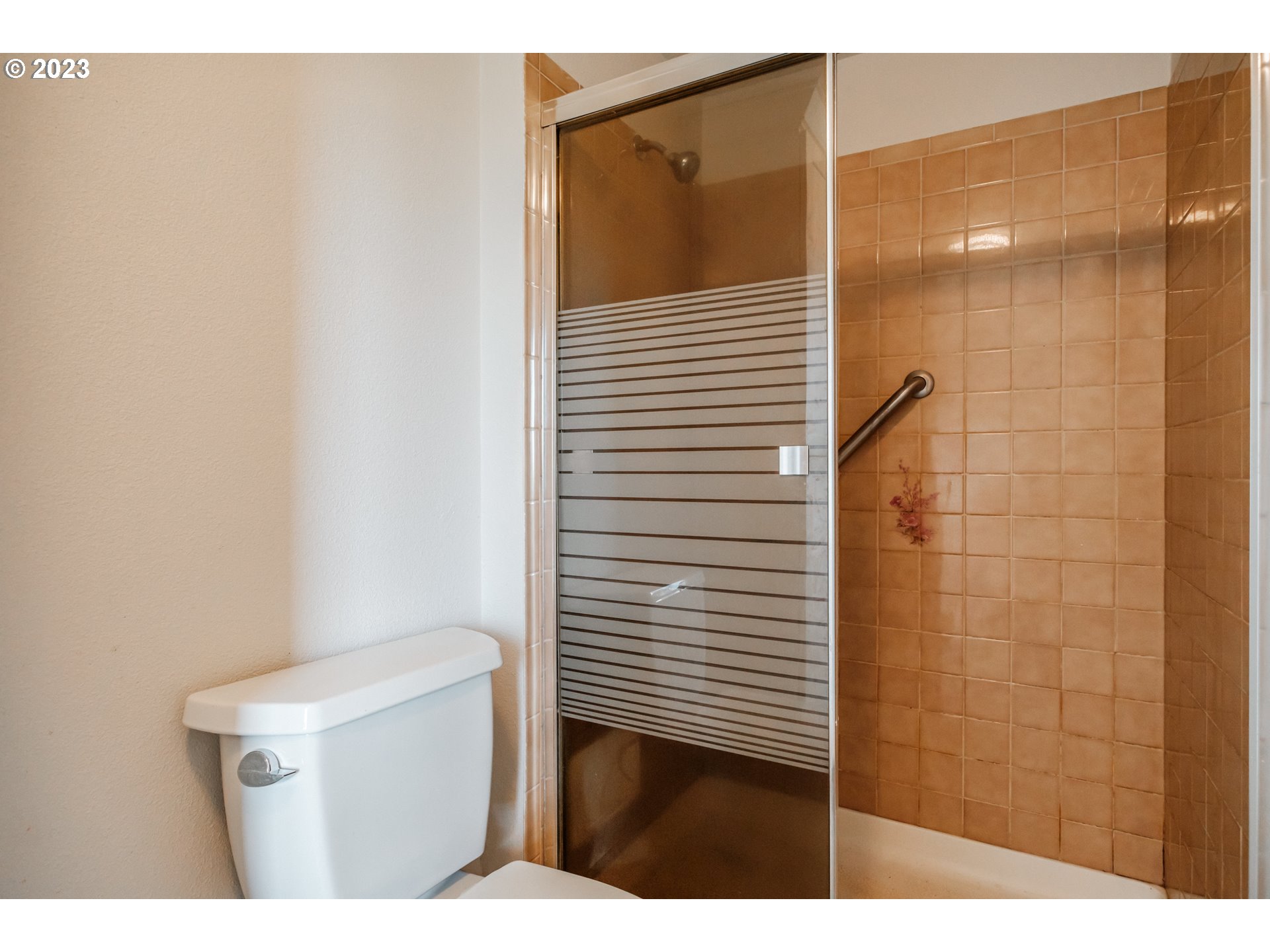 Mt Angel, Oregon 97362, United States, 4 Bedrooms Bedrooms, ,3 BathroomsBathrooms,Residential,Active,100087