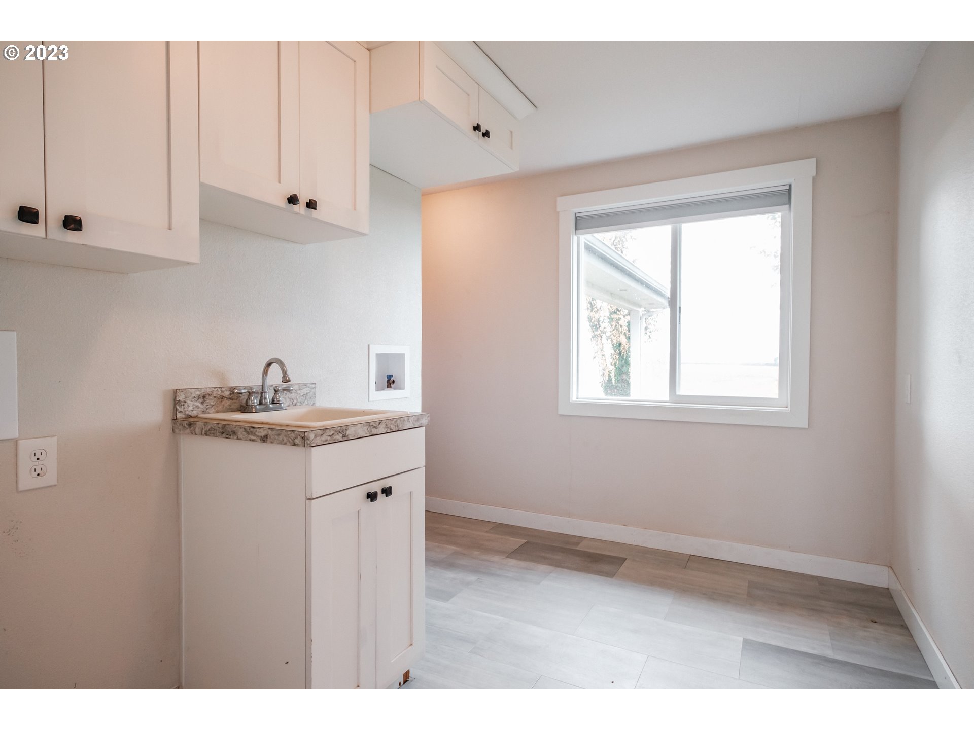 Mt Angel, Oregon 97362, United States, 4 Bedrooms Bedrooms, ,3 BathroomsBathrooms,Residential,Active,100087