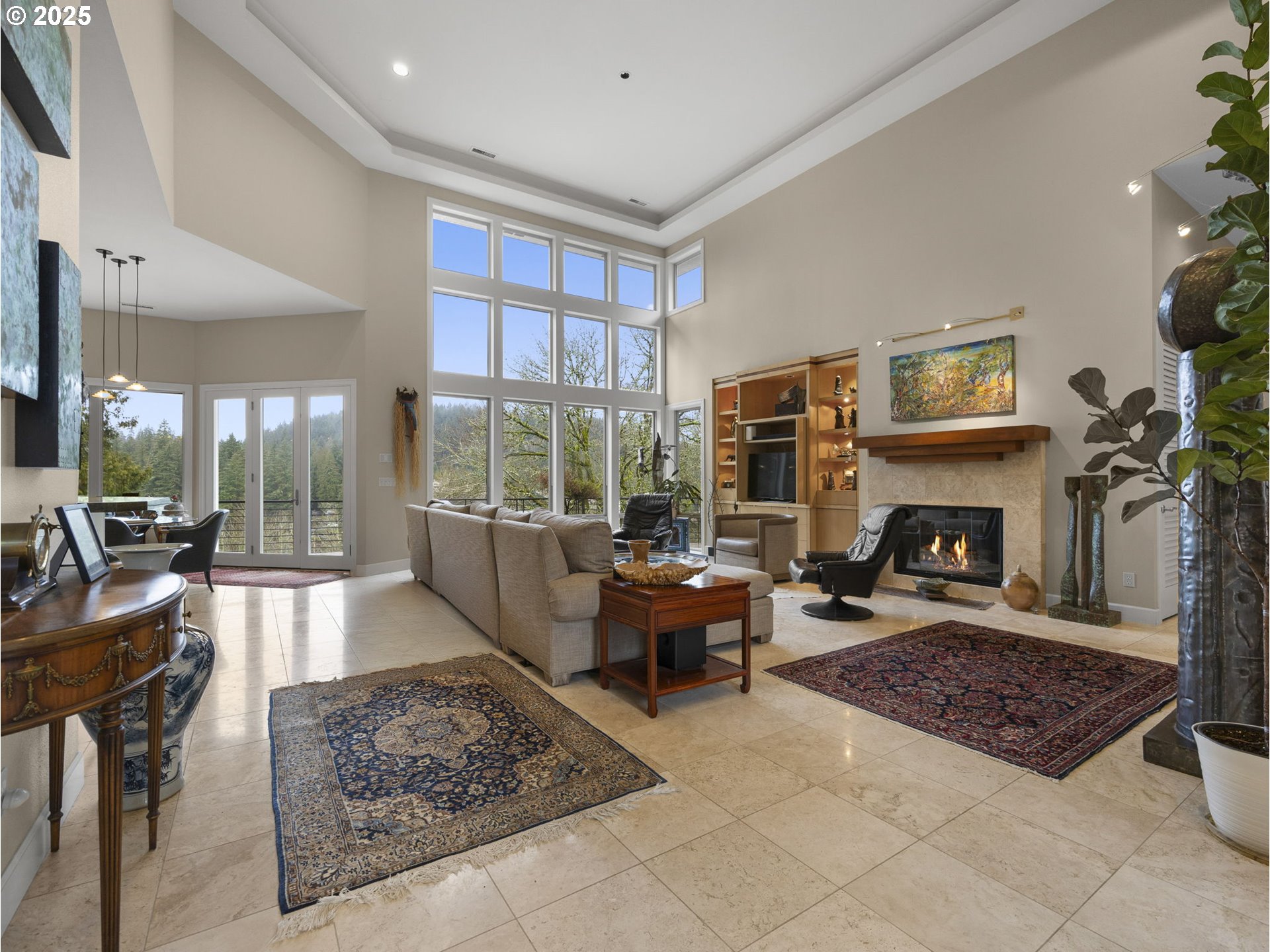 559 SE 46TH DR