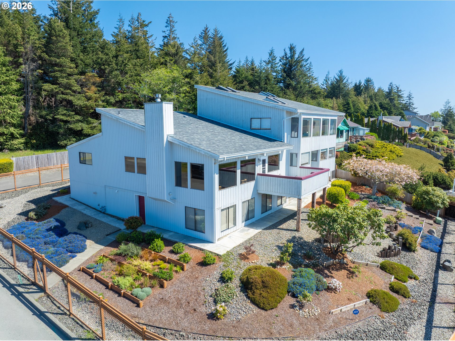 701 PREFONTAINE DR