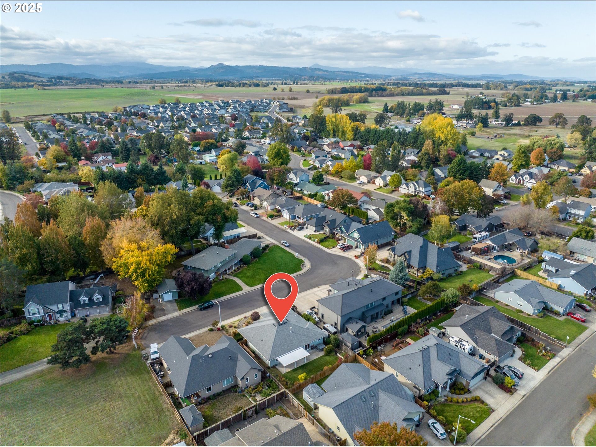 Junction City, Oregon 97448, United States, 3 Bedrooms Bedrooms, ,2 BathroomsBathrooms,Residential,Active,233169