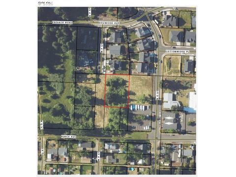 P ST Cottage Grove OR 97424