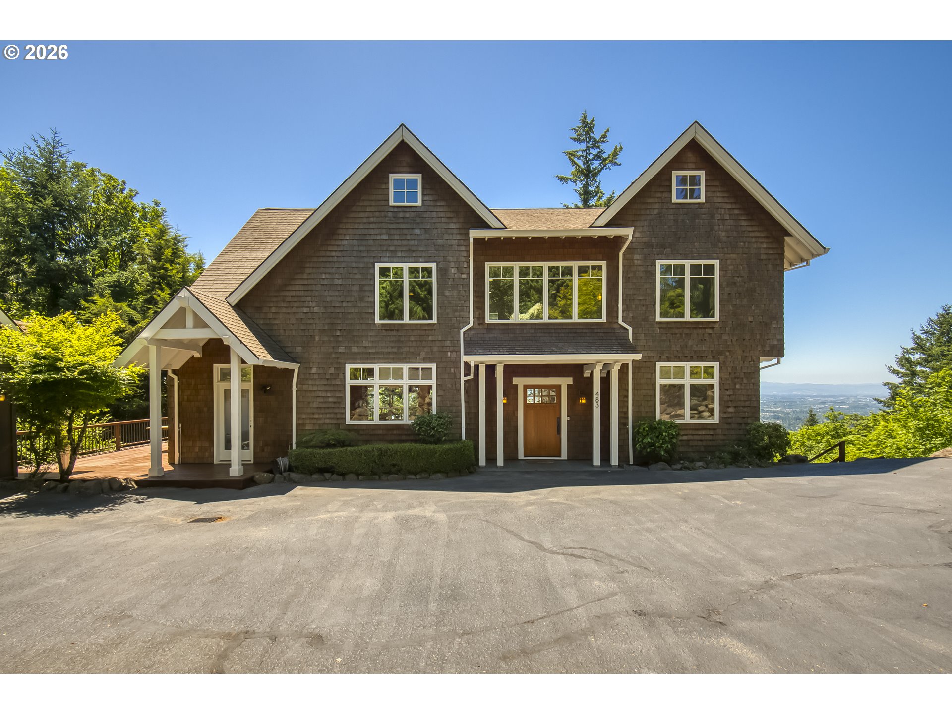 483 NW SKYLINE CREST RD