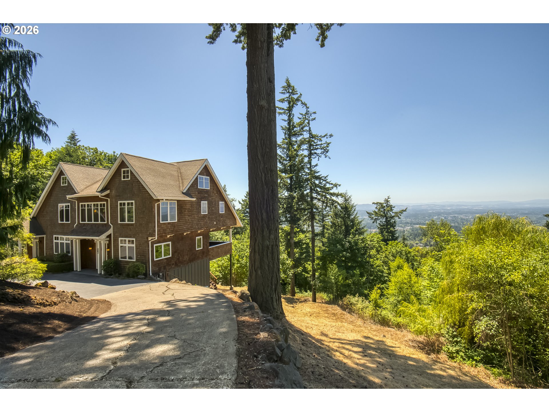 483 NW SKYLINE CREST RD