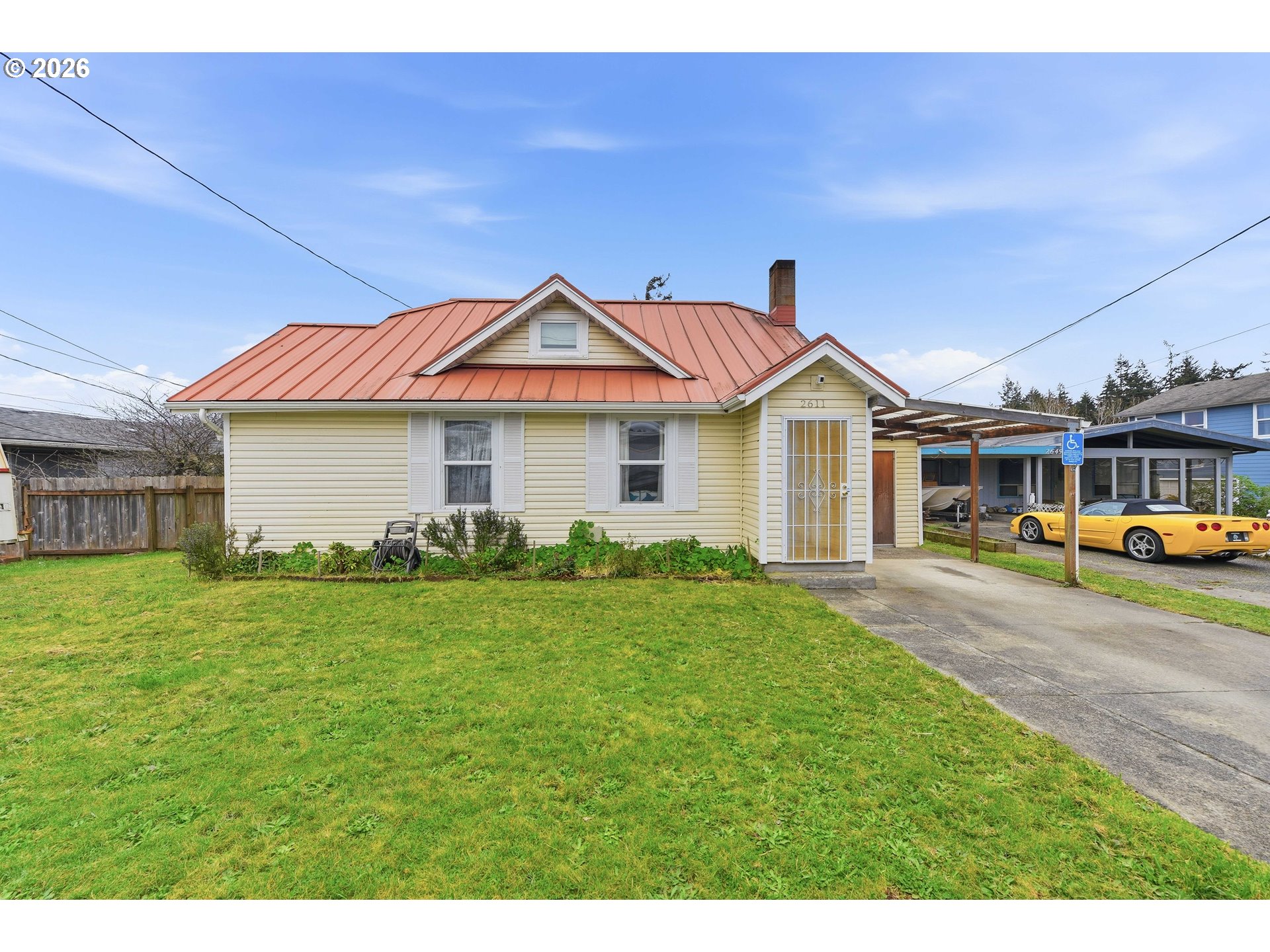 Photo 1 of 29 — 2611 EVERETT AVE, North Bend, OR 97459