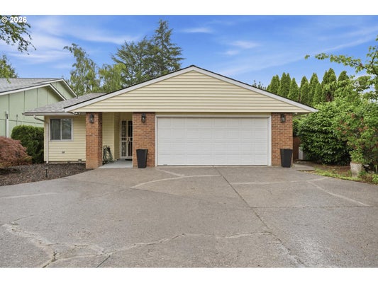 10440 SW CENTURY OAK DR, PORTLAND, OR 97224 - Image 7aa74d1f2de71e7479fb16bbd7e0faea/82832180