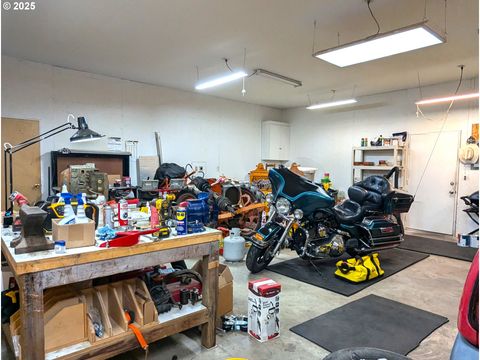 Tiny photo for 47564 School St, Oakridge, OR 97463 (MLS # 670702740)
