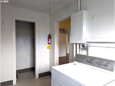 Tiny photo for 47564 School St, Oakridge, OR 97463 (MLS # 670702740)