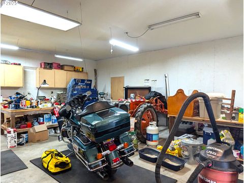 Tiny photo for 47564 School St, Oakridge, OR 97463 (MLS # 670702740)