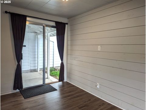 Tiny photo for 47564 School St, Oakridge, OR 97463 (MLS # 670702740)