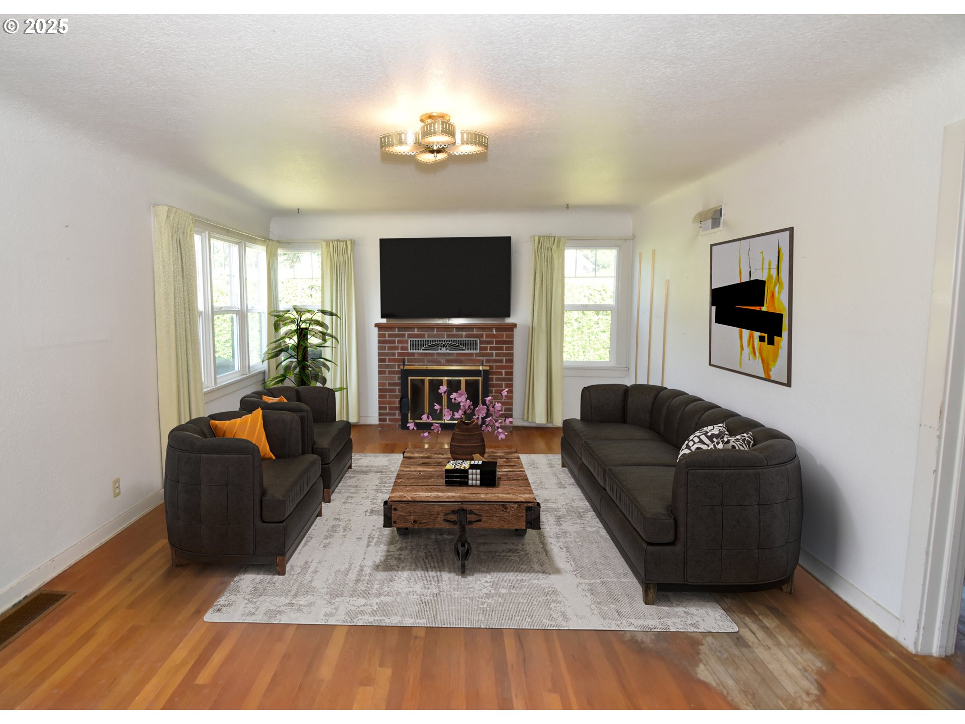 210 HOLEMAN AVE