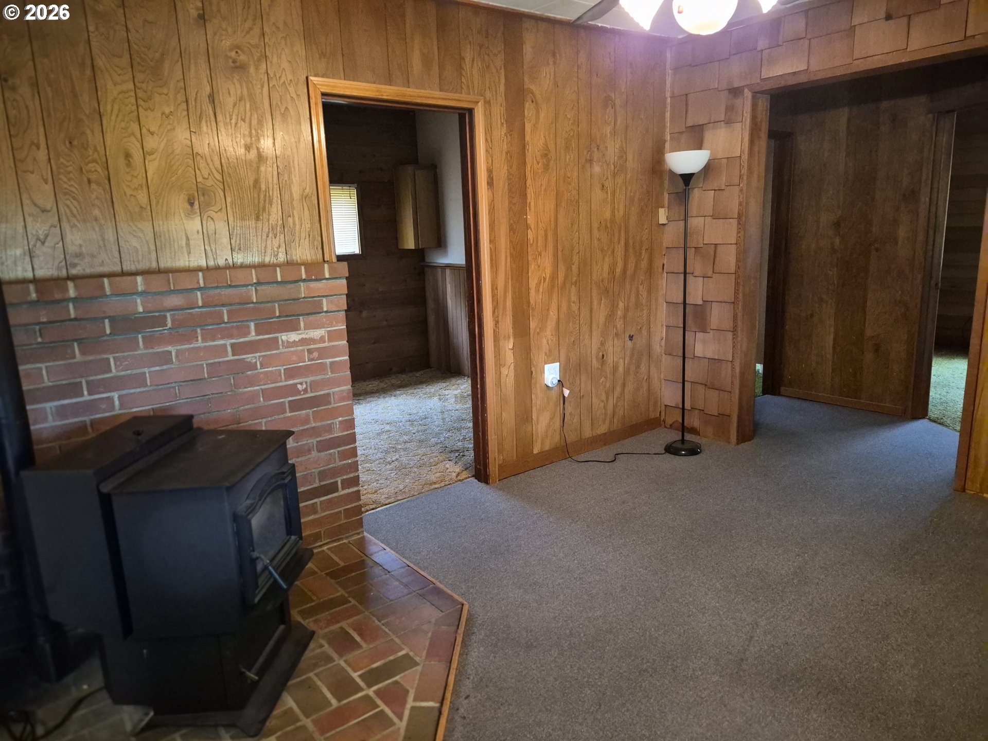 5659 SW SPRING HILL RD