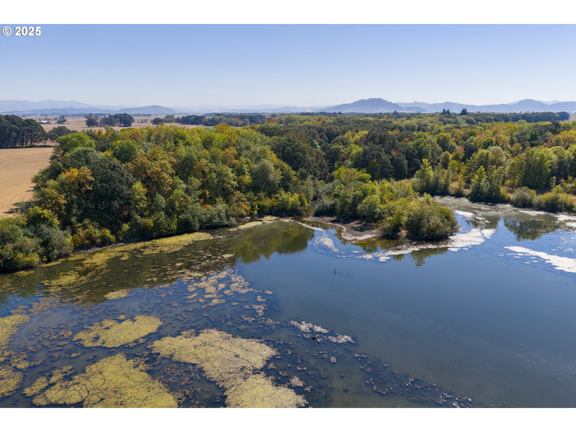 Three Lakes Rd SE 200