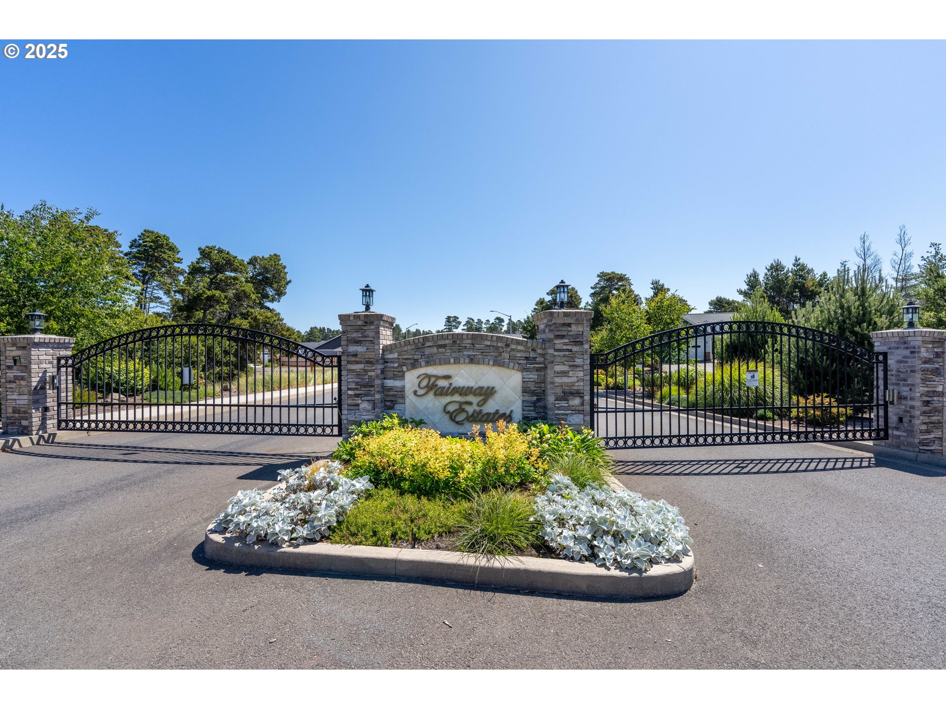 4080 CADDINGTON LN