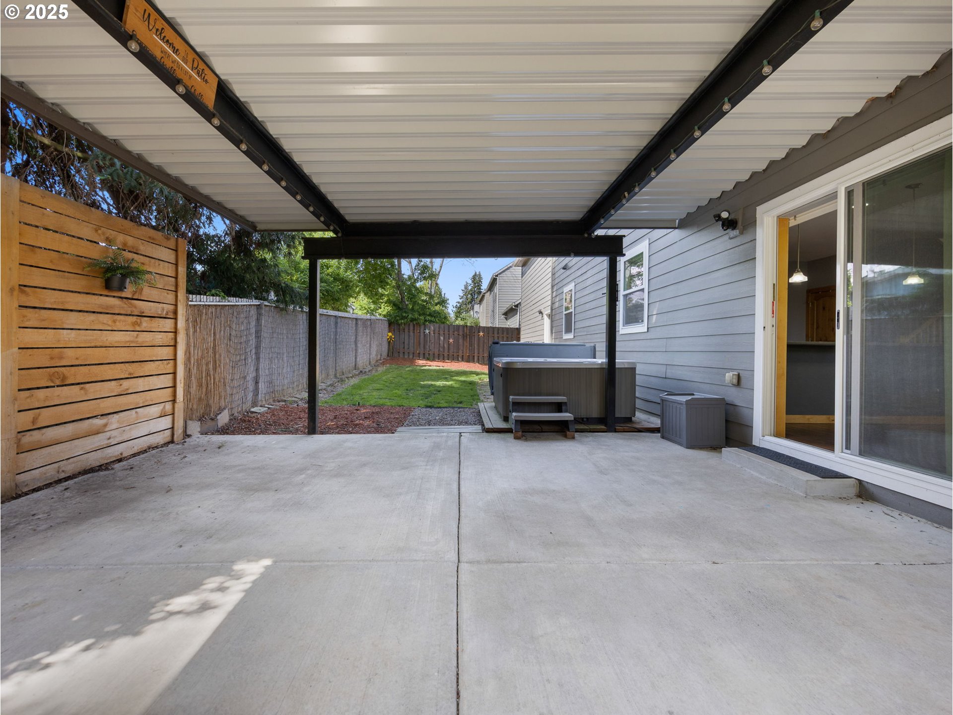 Clackamas, Oregon 97015, United States, 4 Bedrooms Bedrooms, ,3 BathroomsBathrooms,Residential,Pending,126699