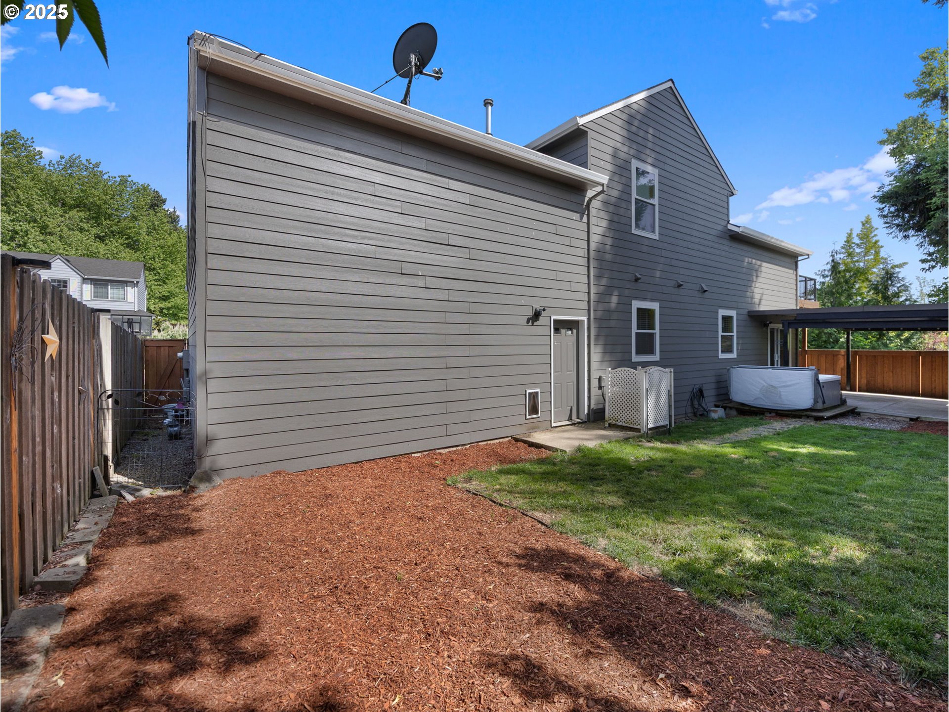 Clackamas, Oregon 97015, United States, 4 Bedrooms Bedrooms, ,3 BathroomsBathrooms,Residential,Pending,126699