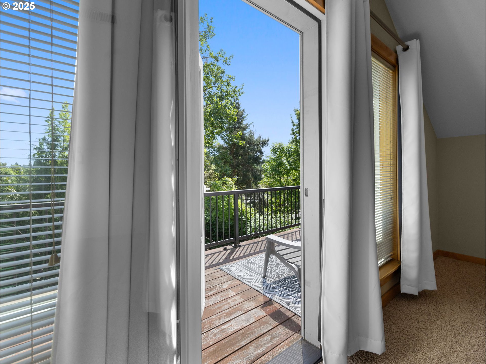 Clackamas, Oregon 97015, United States, 4 Bedrooms Bedrooms, ,3 BathroomsBathrooms,Residential,Pending,126699