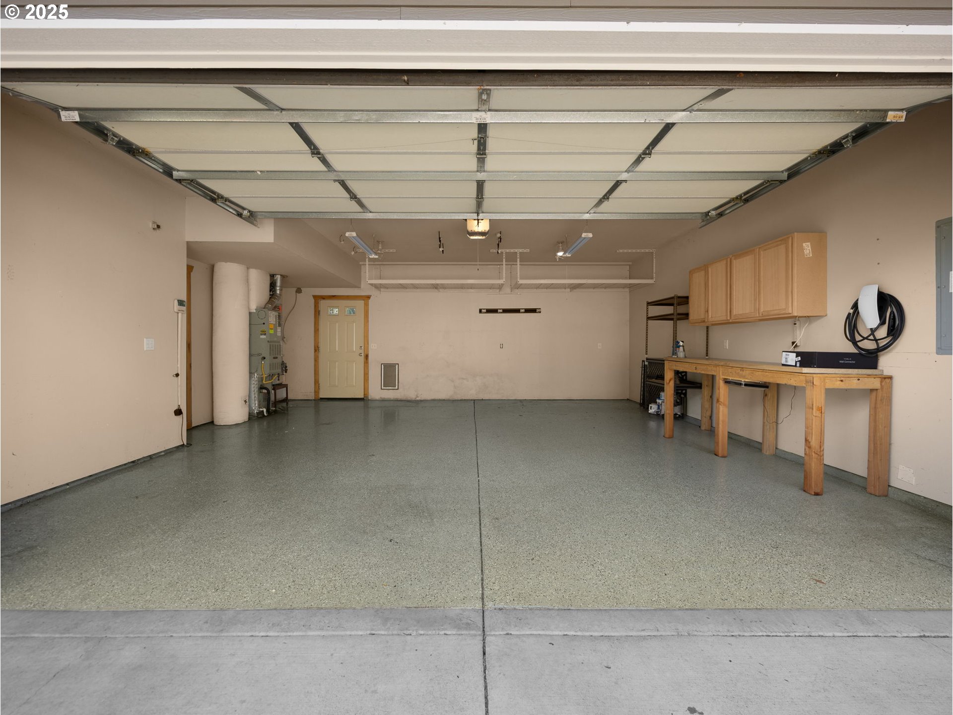 Clackamas, Oregon 97015, United States, 4 Bedrooms Bedrooms, ,3 BathroomsBathrooms,Residential,Pending,126699