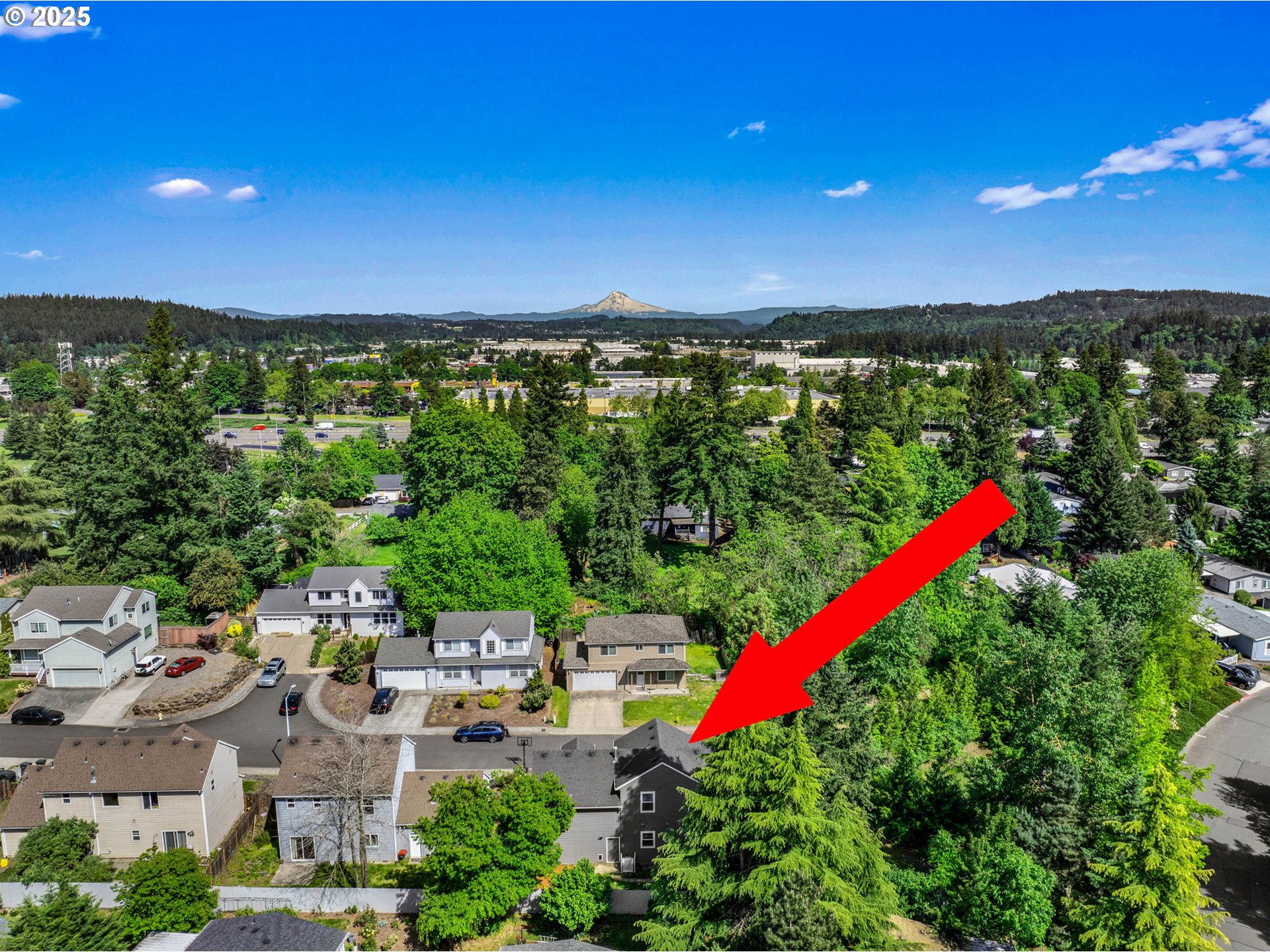 Clackamas, Oregon 97015, United States, 4 Bedrooms Bedrooms, ,3 BathroomsBathrooms,Residential,Pending,126699