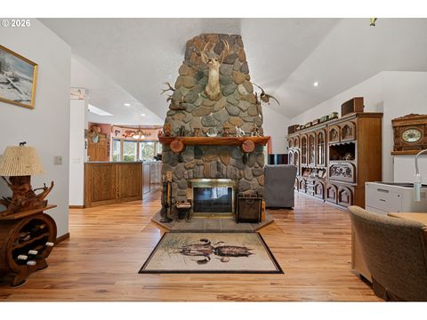 Tiny photo for 39428 Jasper Lowell Rd, Lowell, OR 97452 (MLS # 654383951)