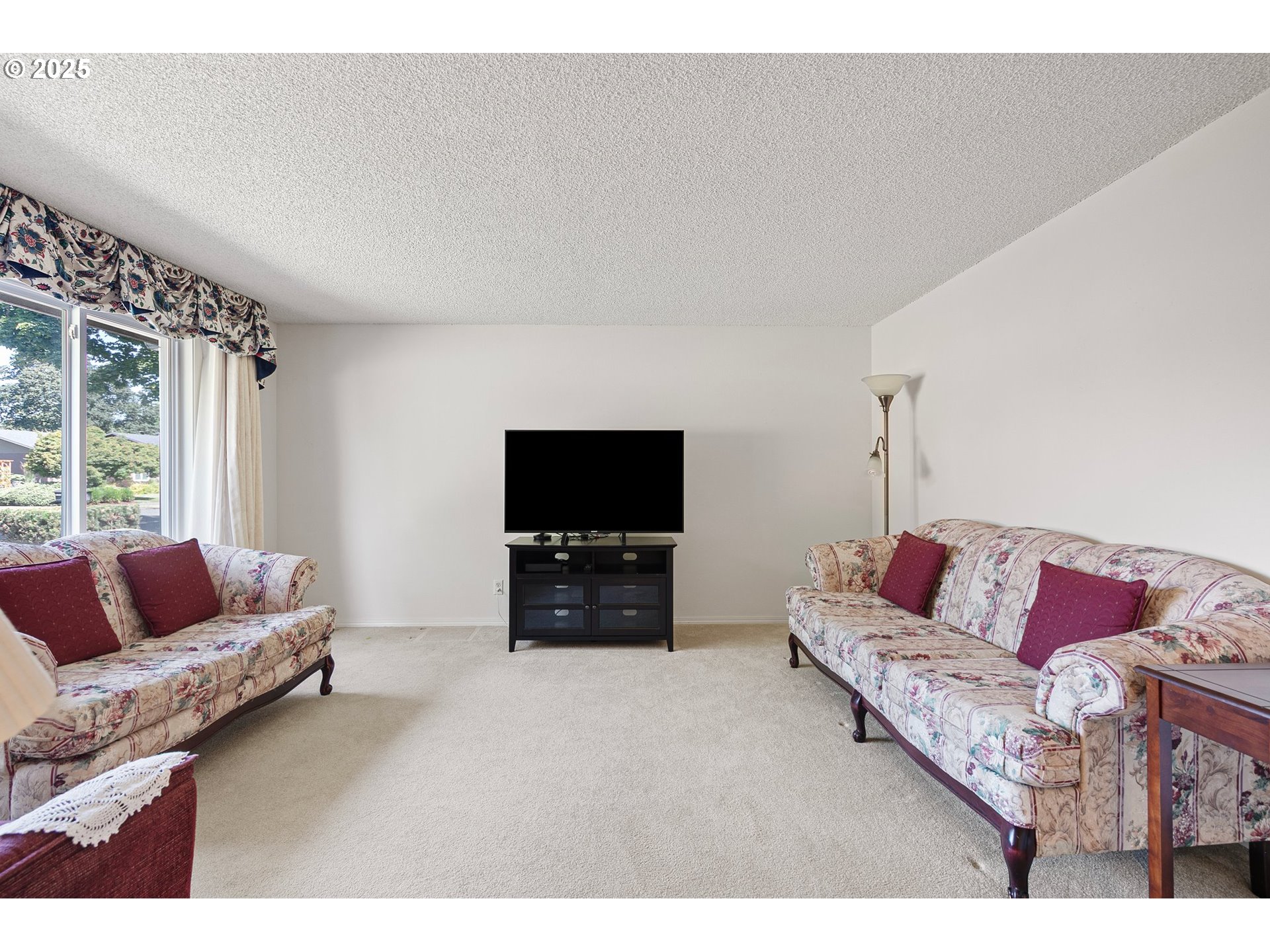 2769 SUMMER LN