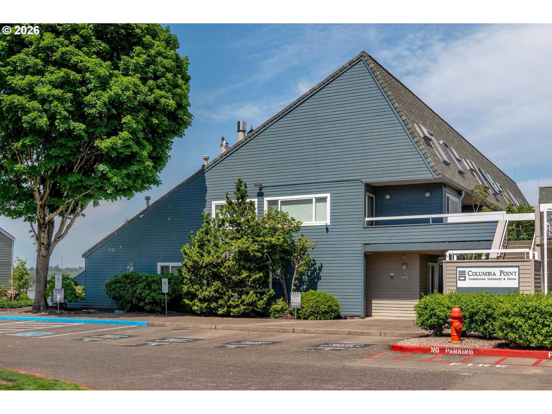 113 N HAYDEN BAY DR