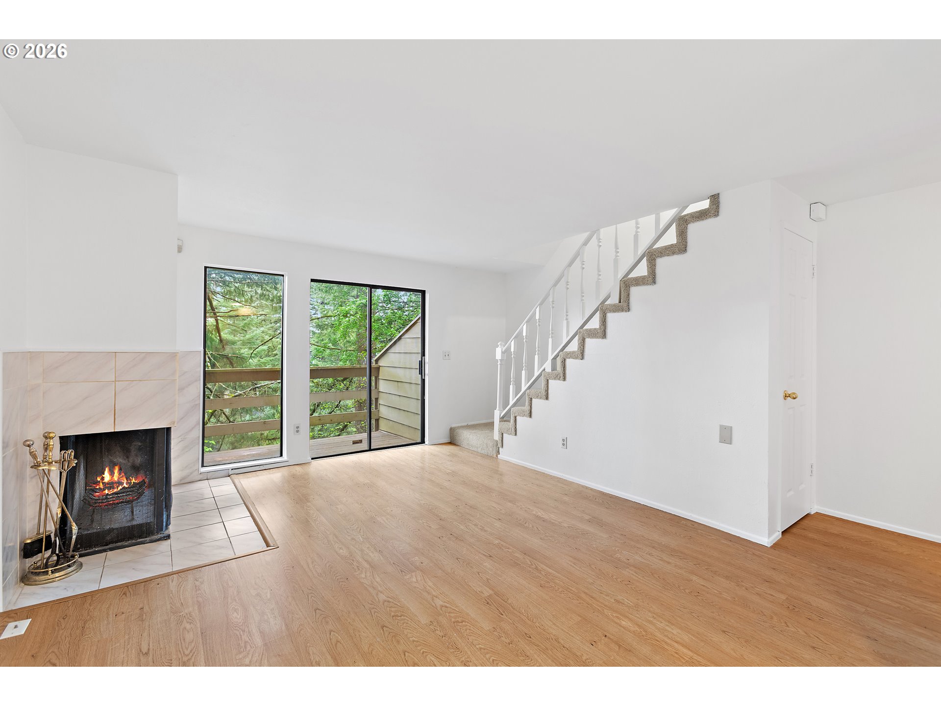 40 CERVANTES CIR