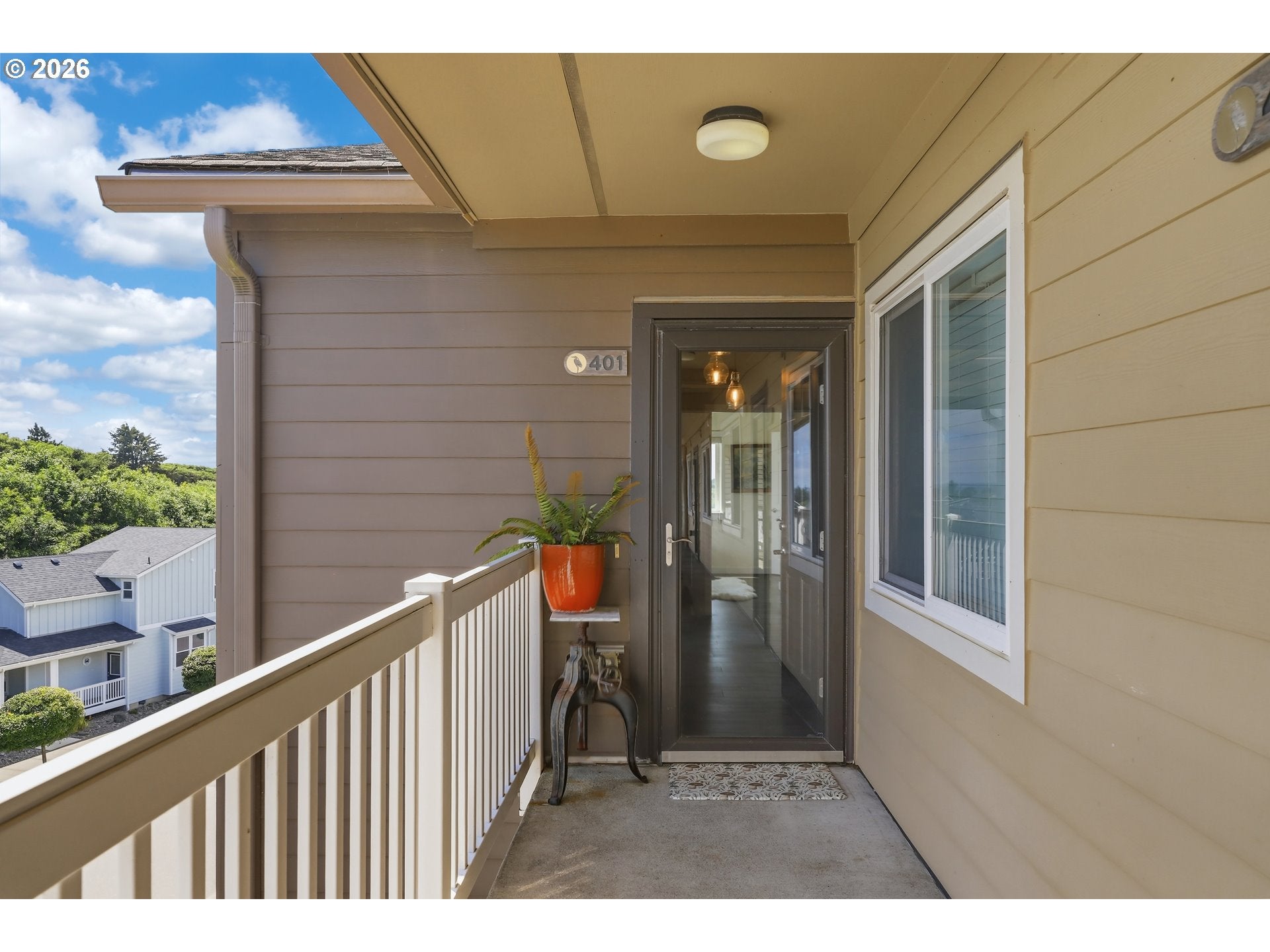 262 Oyhut Bay BLVD SW 401