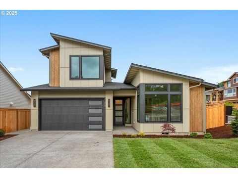 Photo of 750 N V St, Washougal, WA 98671 (MLS # 462608603)