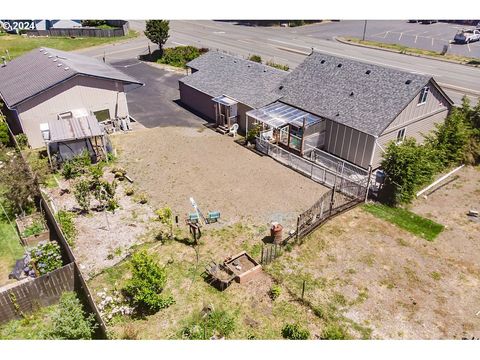 A home in Depoe Bay