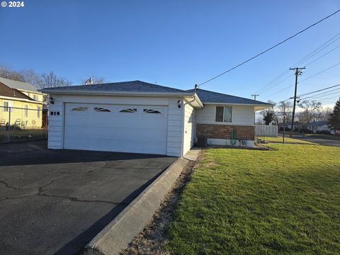 A home in Hermiston