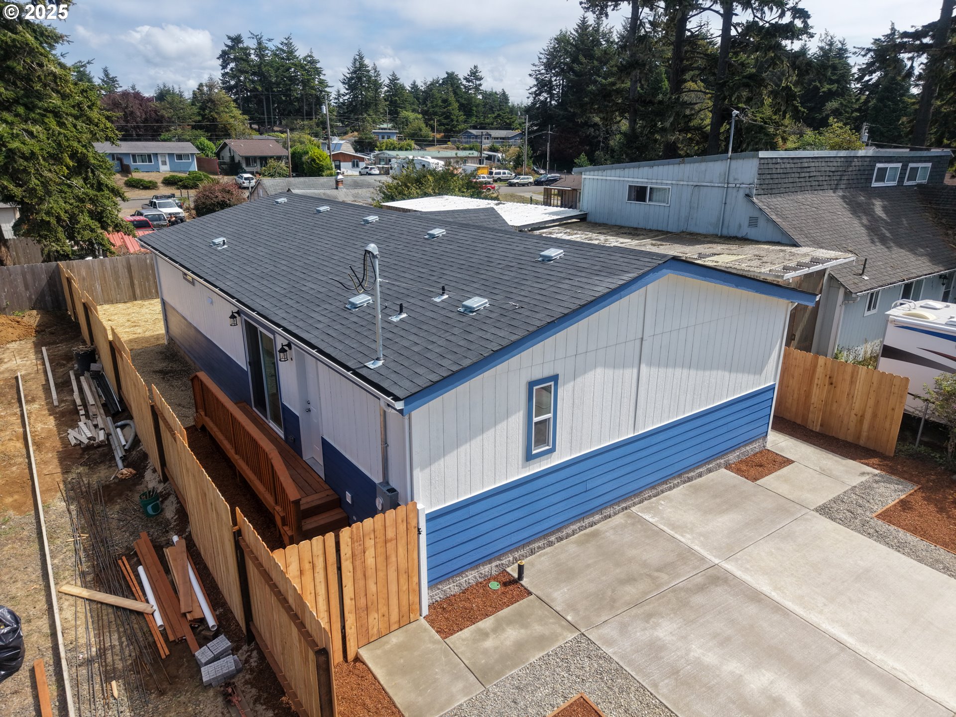 651 S Marple
