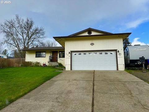154 Maywood Ct, Roseburg, OR 97471 - MLS#: 777320325