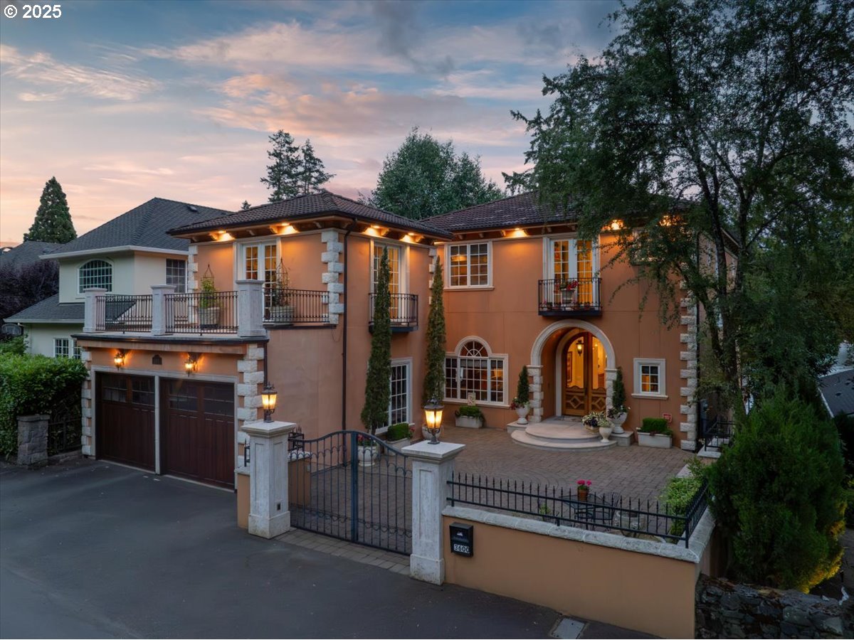 3600 LAKEVIEW BLVD
