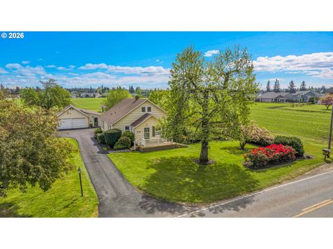 2146 N HOLLY ST Canby OR 97013