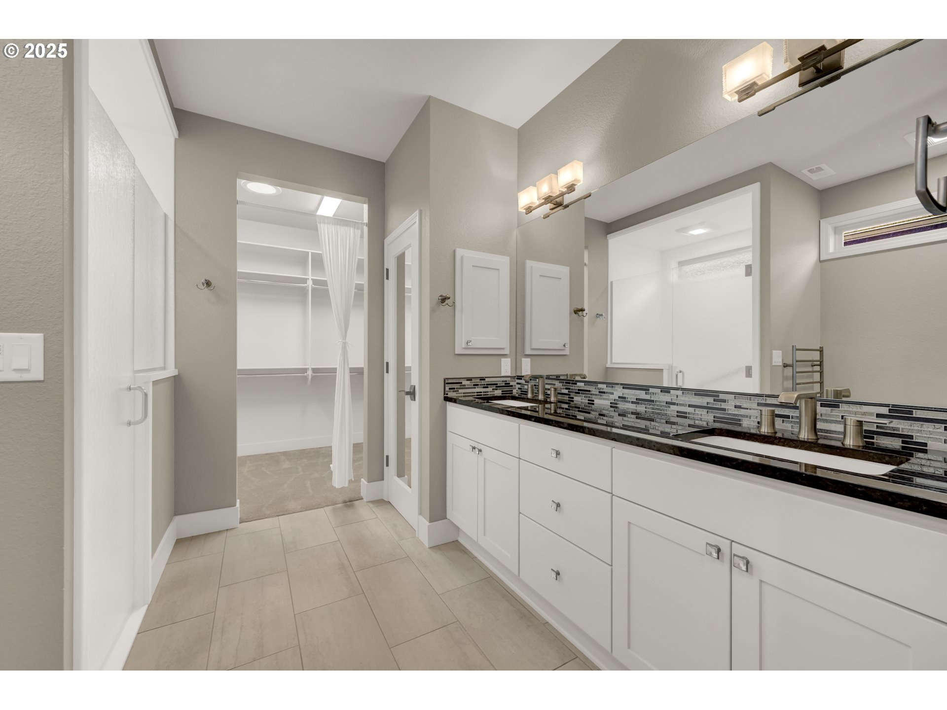 Eugene, Oregon 97408, United States, 3 Bedrooms Bedrooms, ,2 BathroomsBathrooms,Residential,Pending,251662