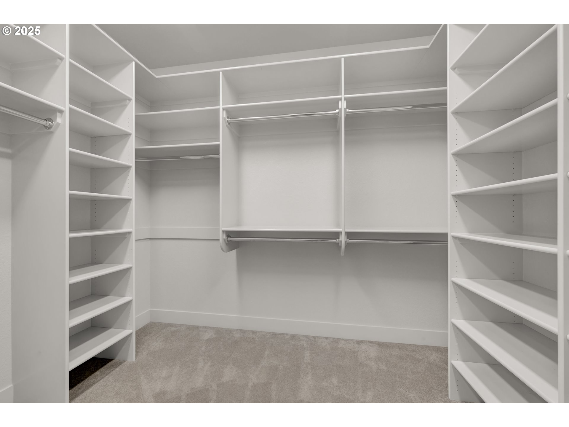 Eugene, Oregon 97408, United States, 3 Bedrooms Bedrooms, ,2 BathroomsBathrooms,Residential,Pending,251662