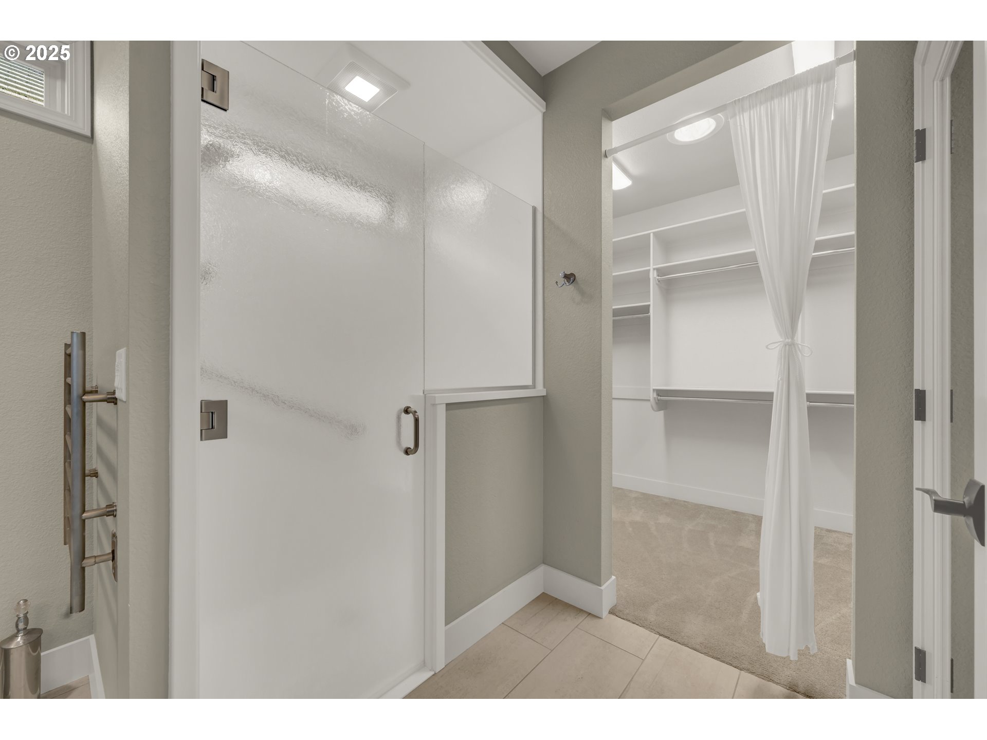 Eugene, Oregon 97408, United States, 3 Bedrooms Bedrooms, ,2 BathroomsBathrooms,Residential,Pending,251662