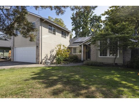 3300 N MORRIS ST Newberg OR 97132