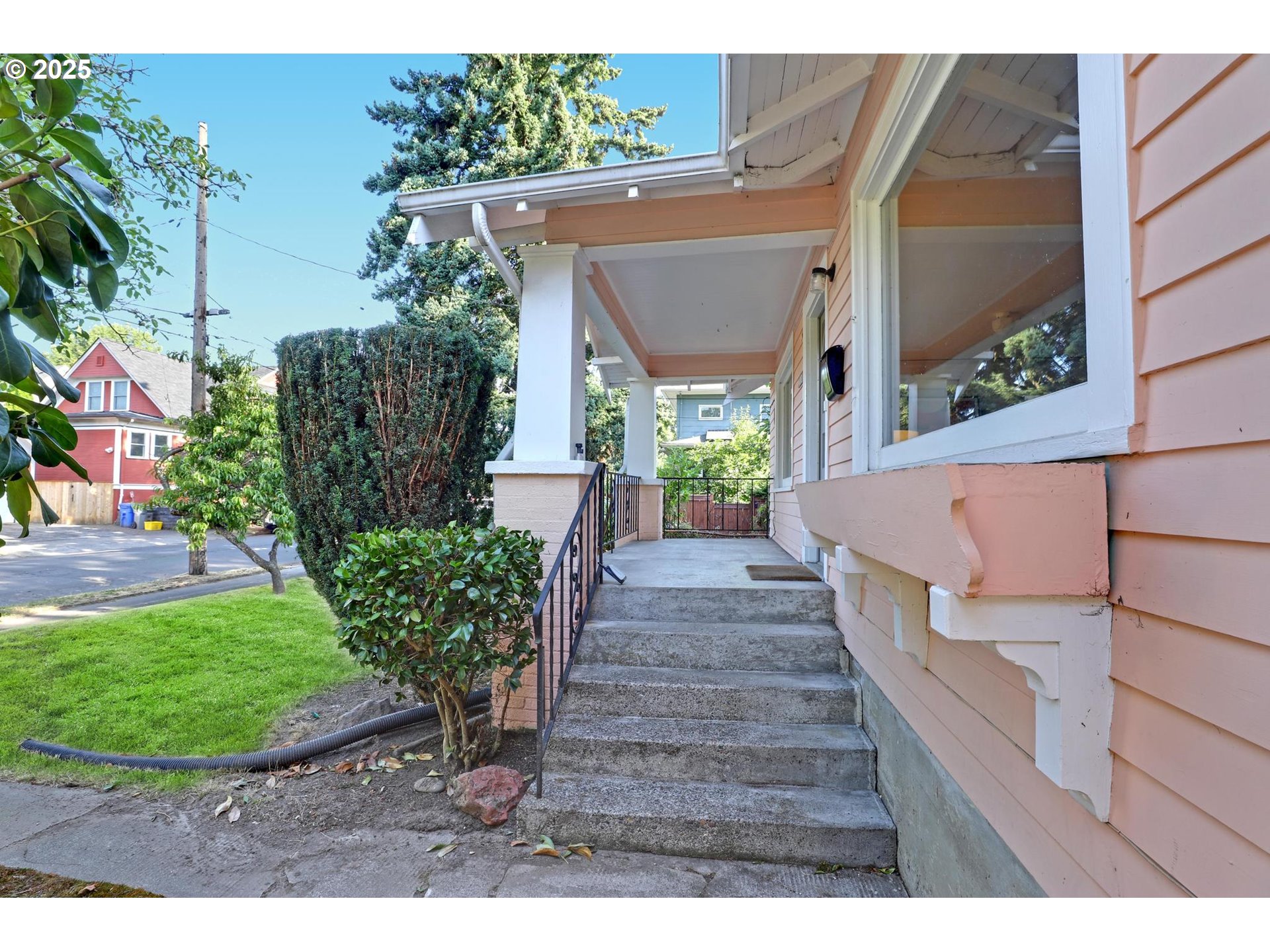 1324 SE 31ST AVE