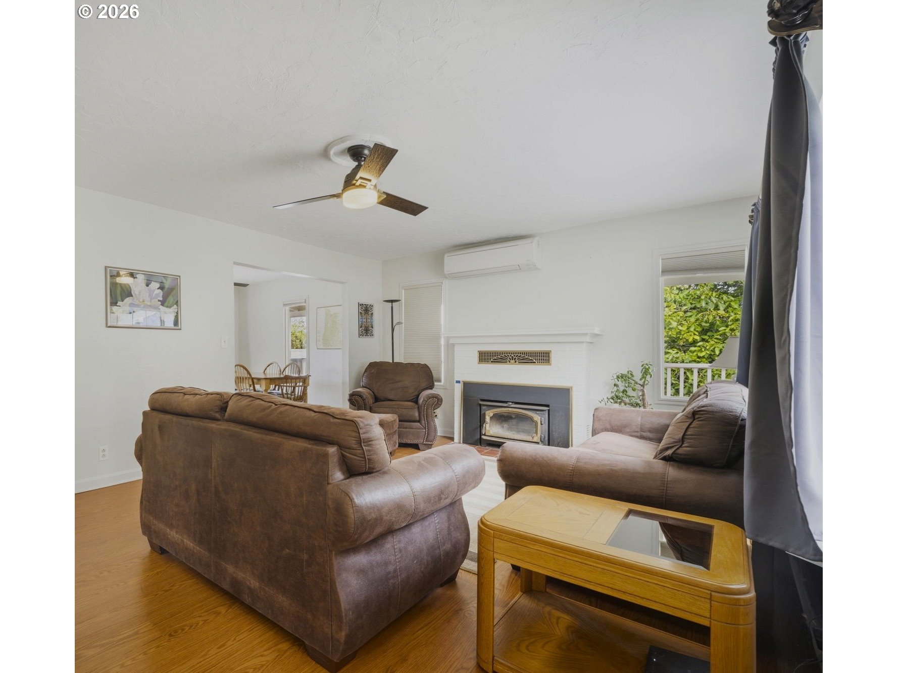 525 ELM AVE