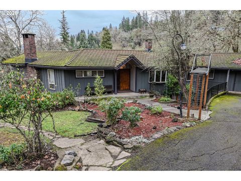 1033 SE TERRACE DR Roseburg OR 97470