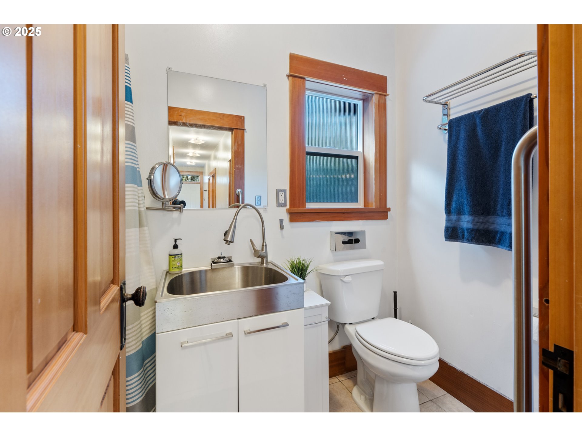 Bay City, Oregon 97107, United States, 4 Bedrooms Bedrooms, ,2 BathroomsBathrooms,Residential,Active,98316