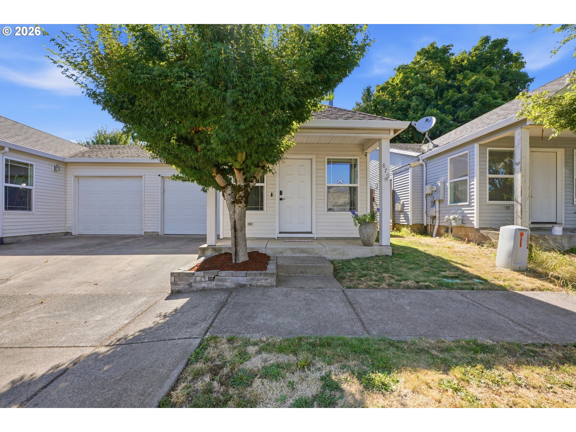 879 SW JUNCTION PL