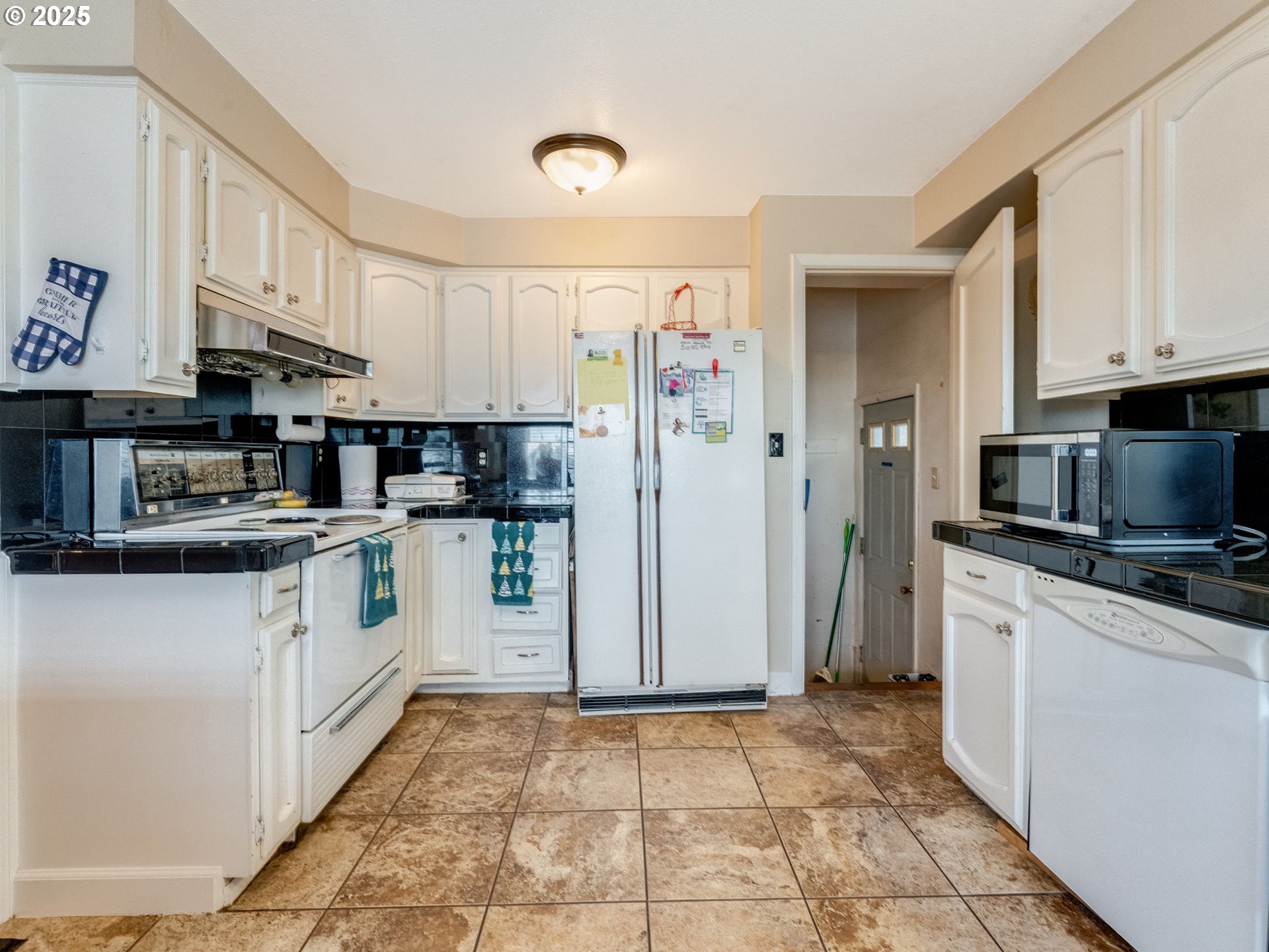 Vancouver, Washington 98661, United States, 2 Bedrooms Bedrooms, ,1 BathroomBathrooms,Residential,Pending,22549