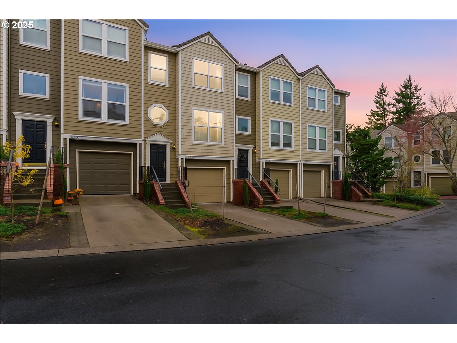 10124 NW BRIGHTON LN