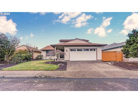 2119 NE 158TH AVE Portland OR 97230