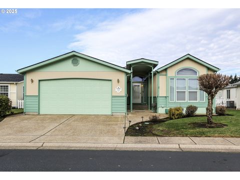 A home in Cottage Grove